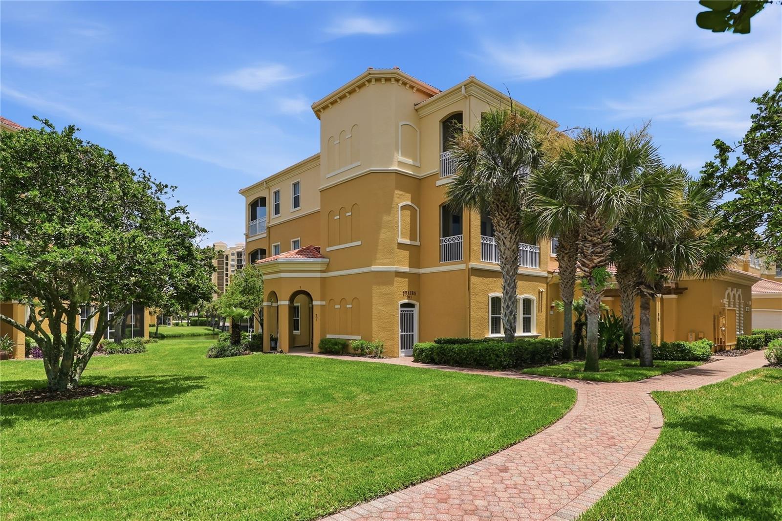 165 AVENUE DE LA MER 401