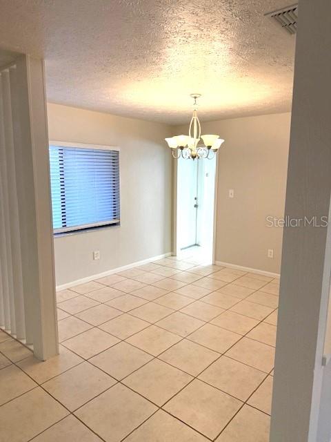 COUNTRY PLACE UNIT 03 B - Residential Lease