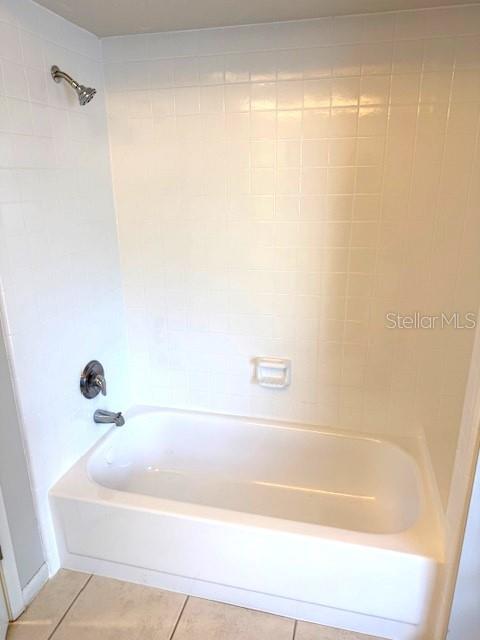 COUNTRY PLACE UNIT 03 B - Residential Lease