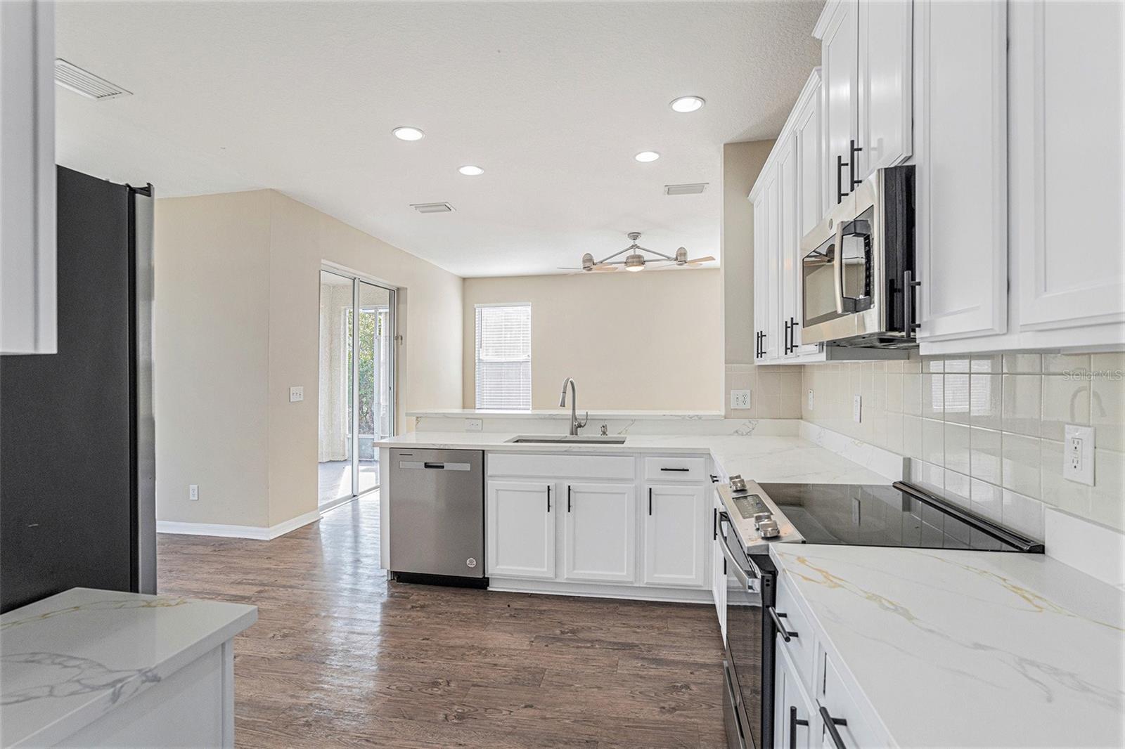 PARKWAY CENTER SINGLE FAMILY P - Residential