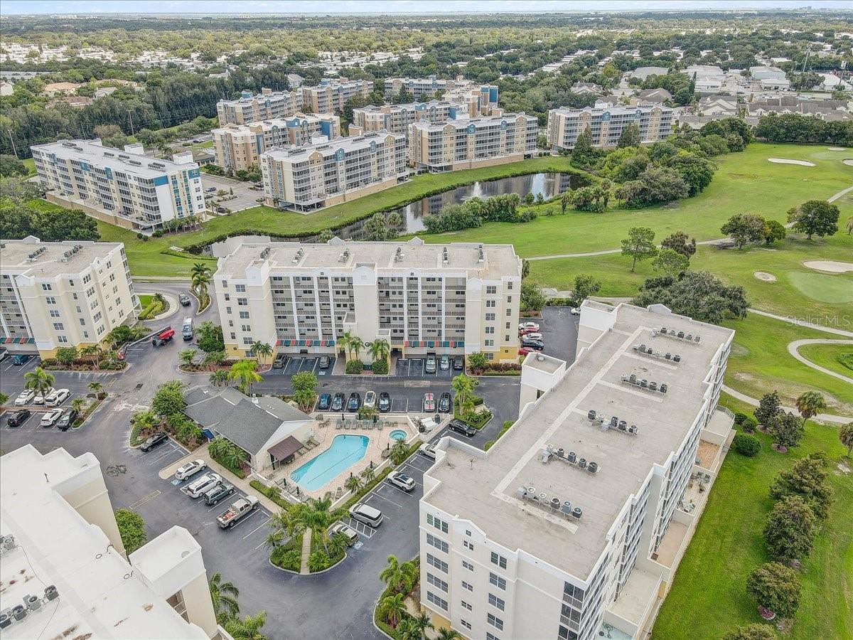 COUNTRY CLUB CONDO AT EAST BAY - Residential