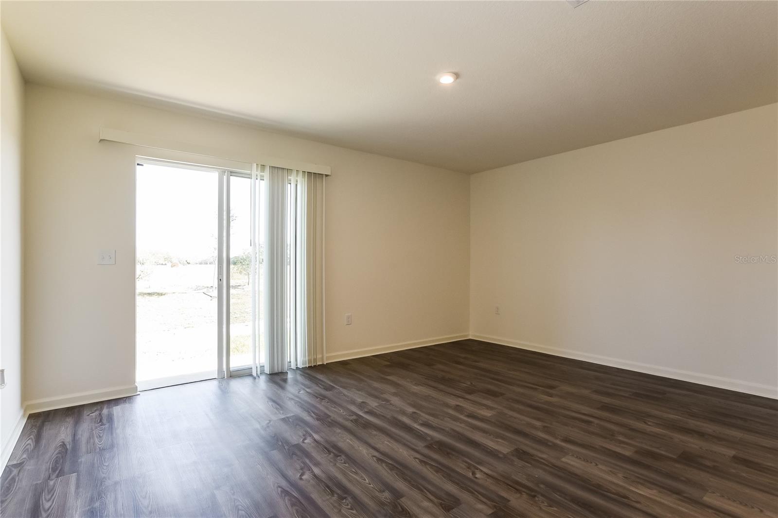 SUMTER VILLAS PH 4 - Residential Lease