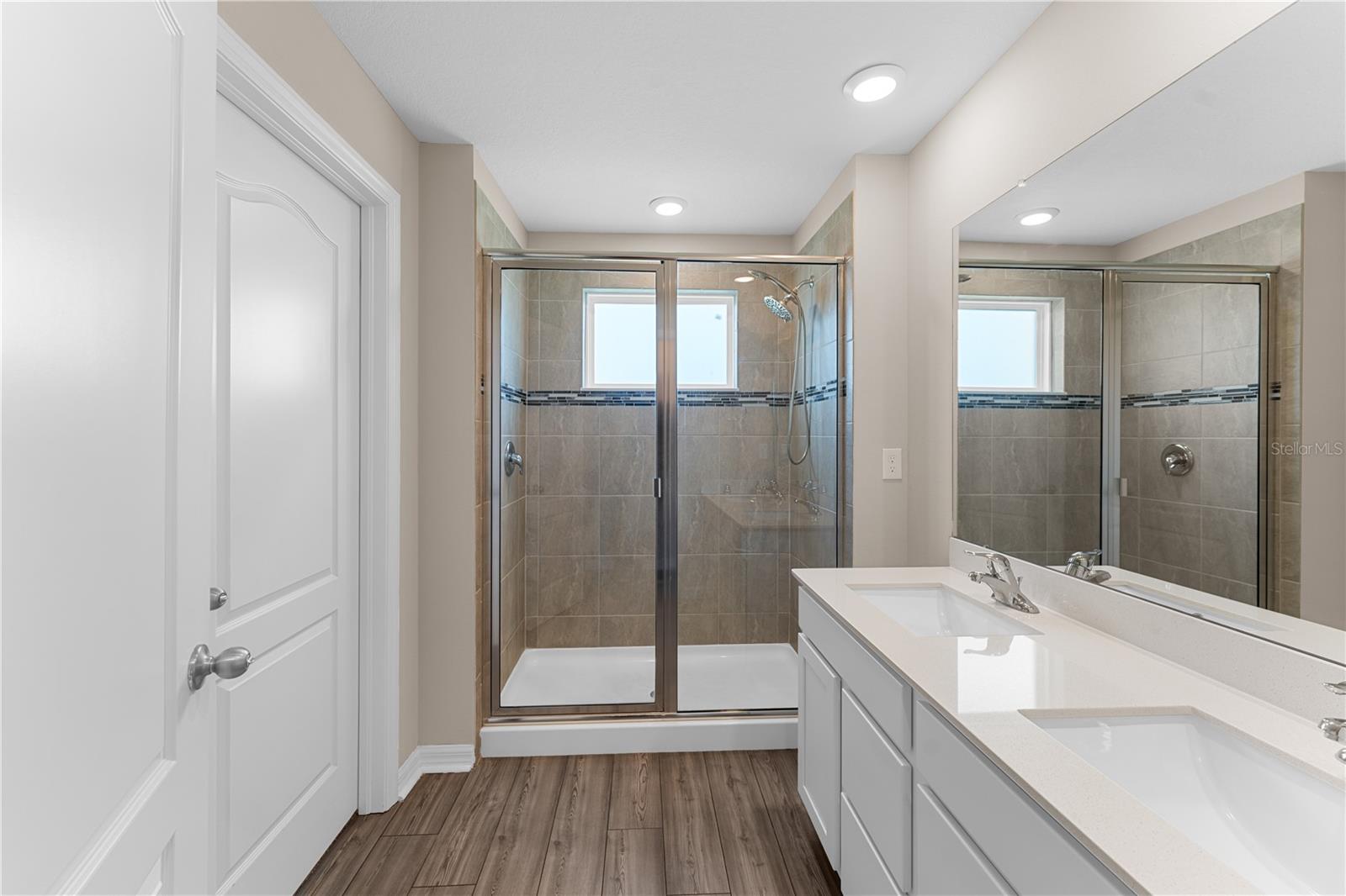 MIRADA - Residential Lease