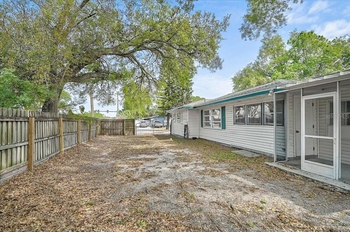 PATRICIA MANOR - Residential Lease