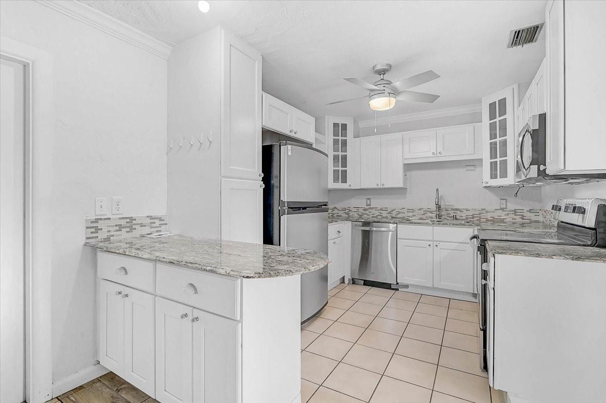PATRICIA MANOR - Residential Lease