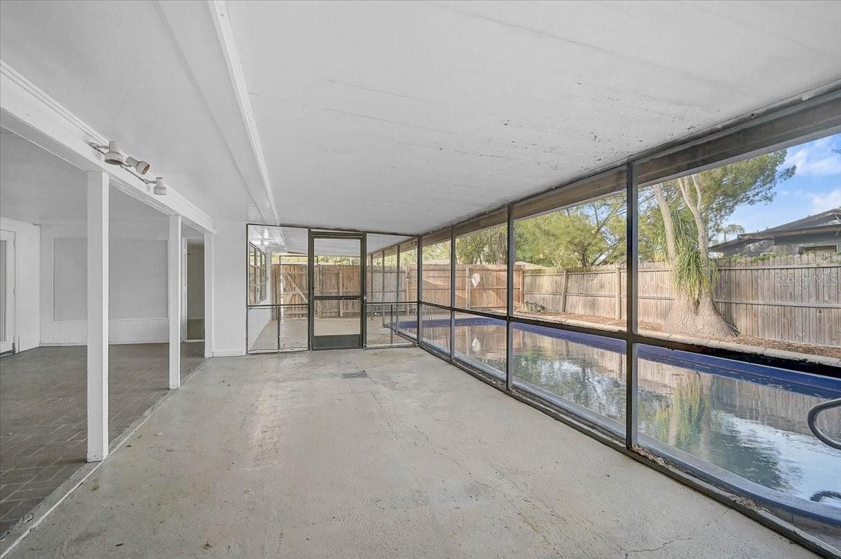 PATRICIA MANOR - Residential Lease