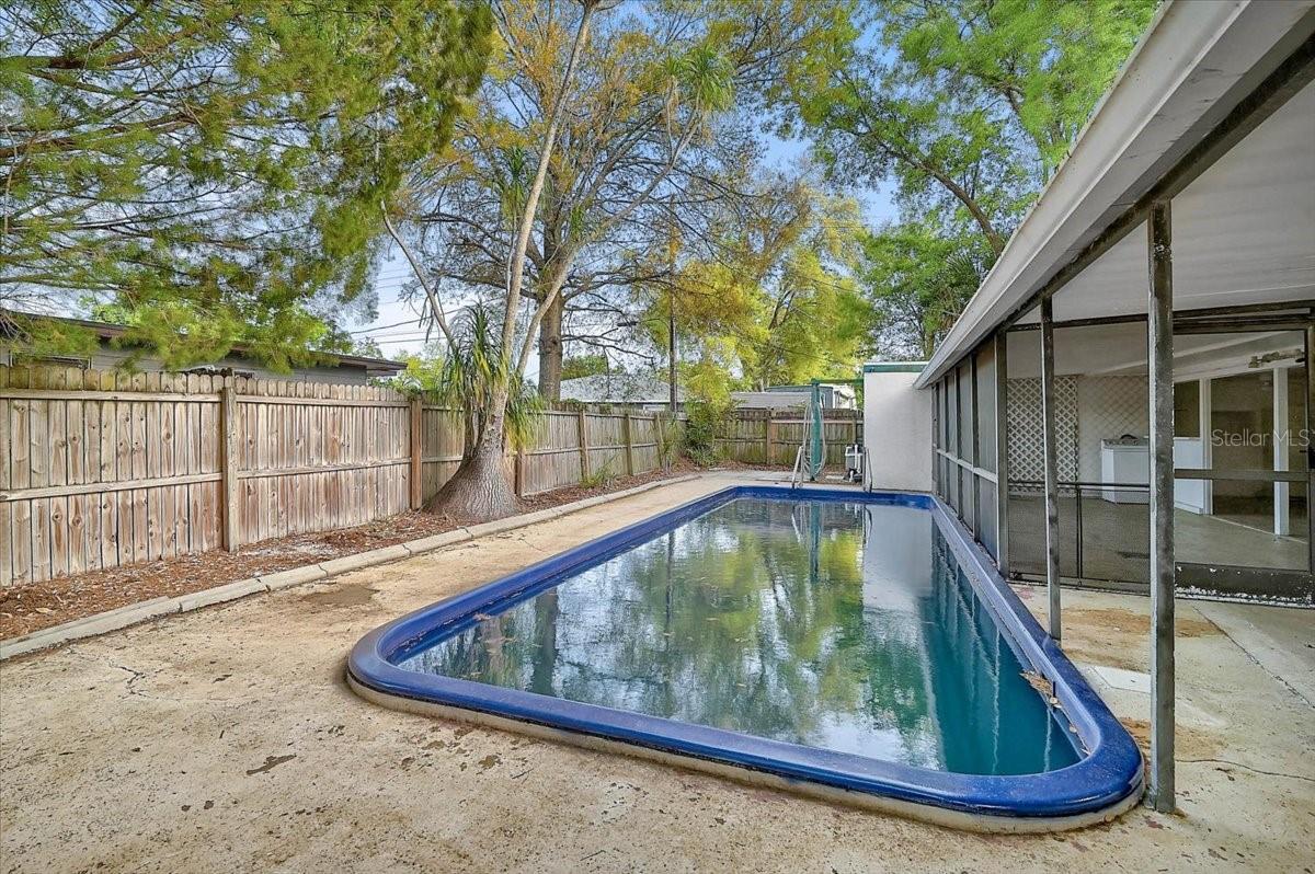 PATRICIA MANOR - Residential Lease