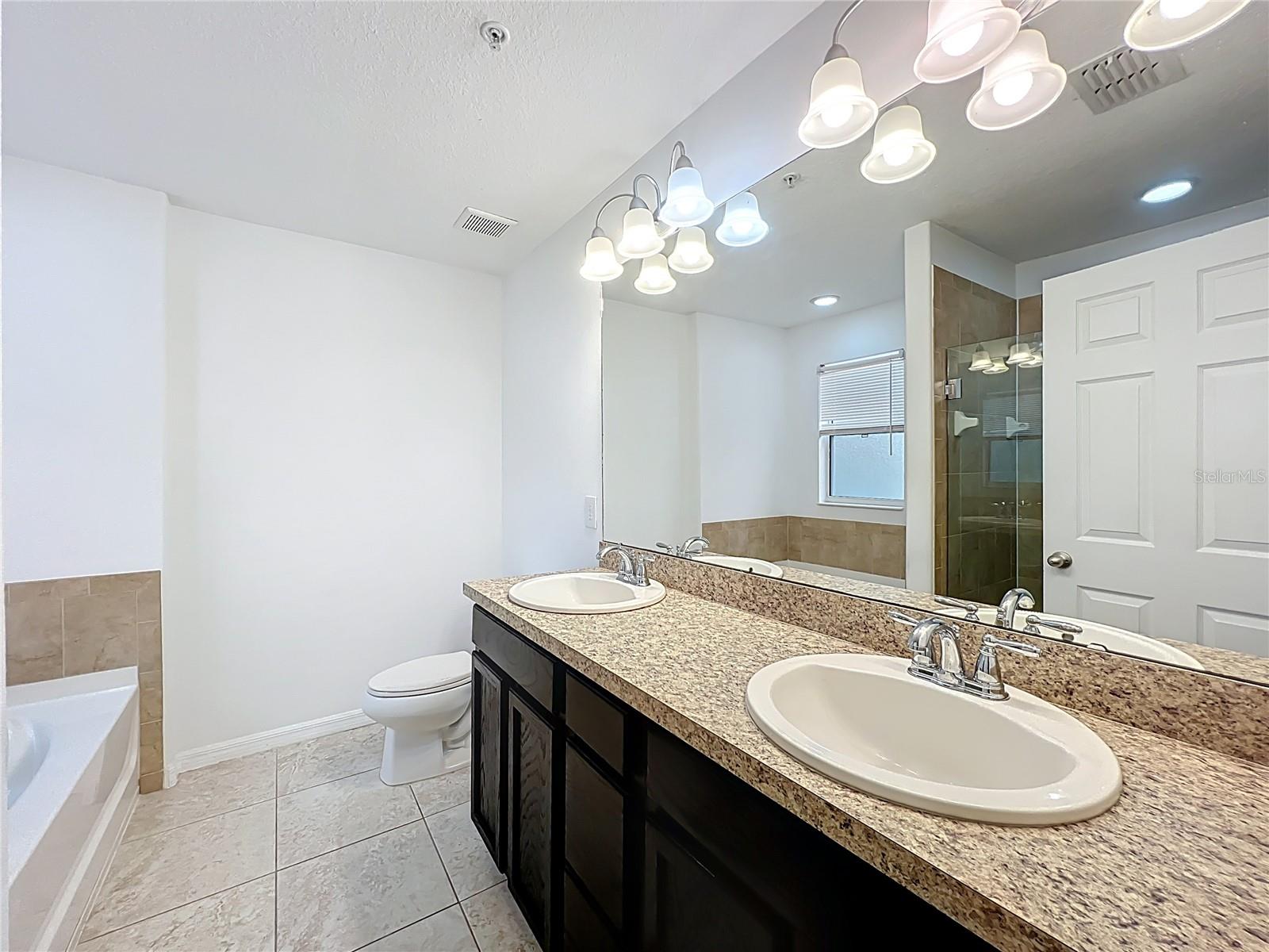 TUSCANY PLACE TWNHMS - Residential