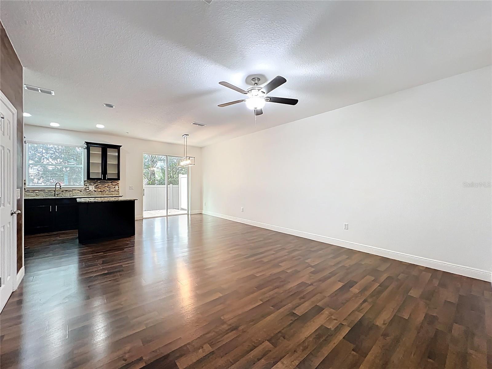 TUSCANY PLACE TWNHMS - Residential