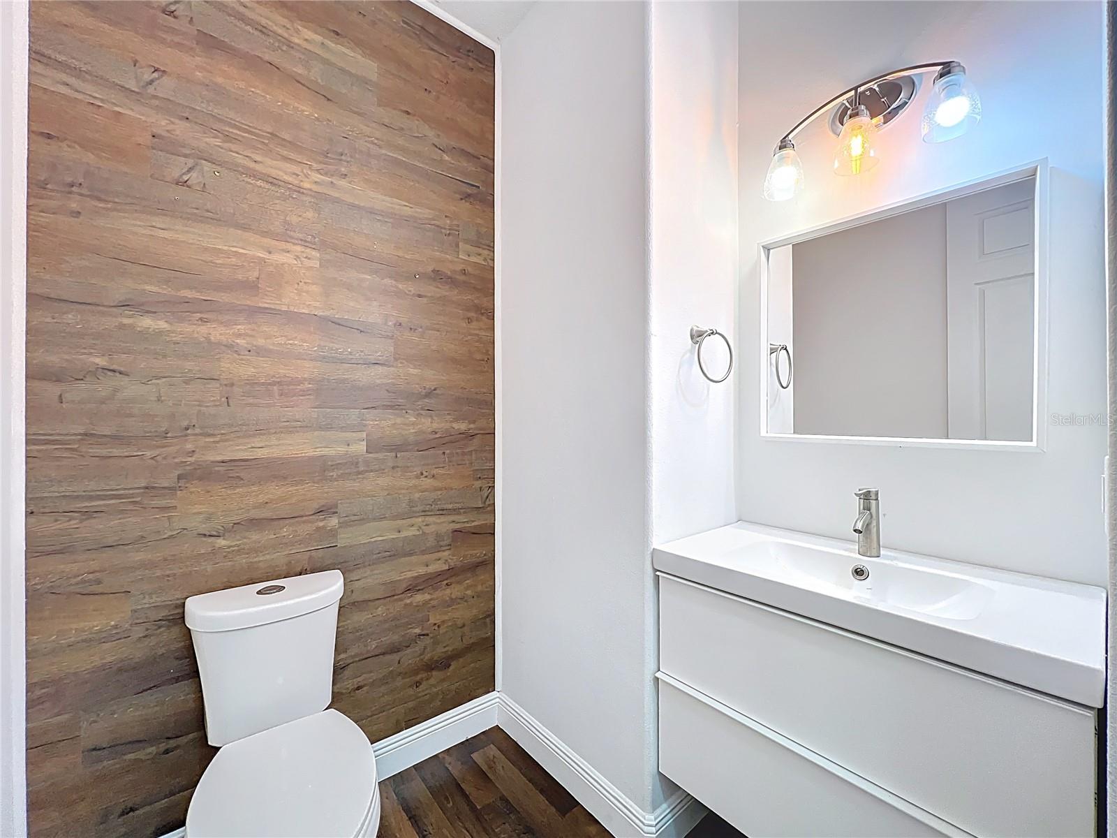 TUSCANY PLACE TWNHMS - Residential