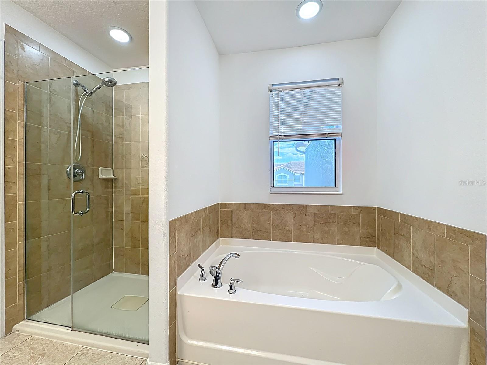 TUSCANY PLACE TWNHMS - Residential