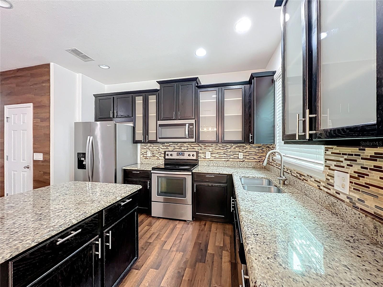 TUSCANY PLACE TWNHMS - Residential