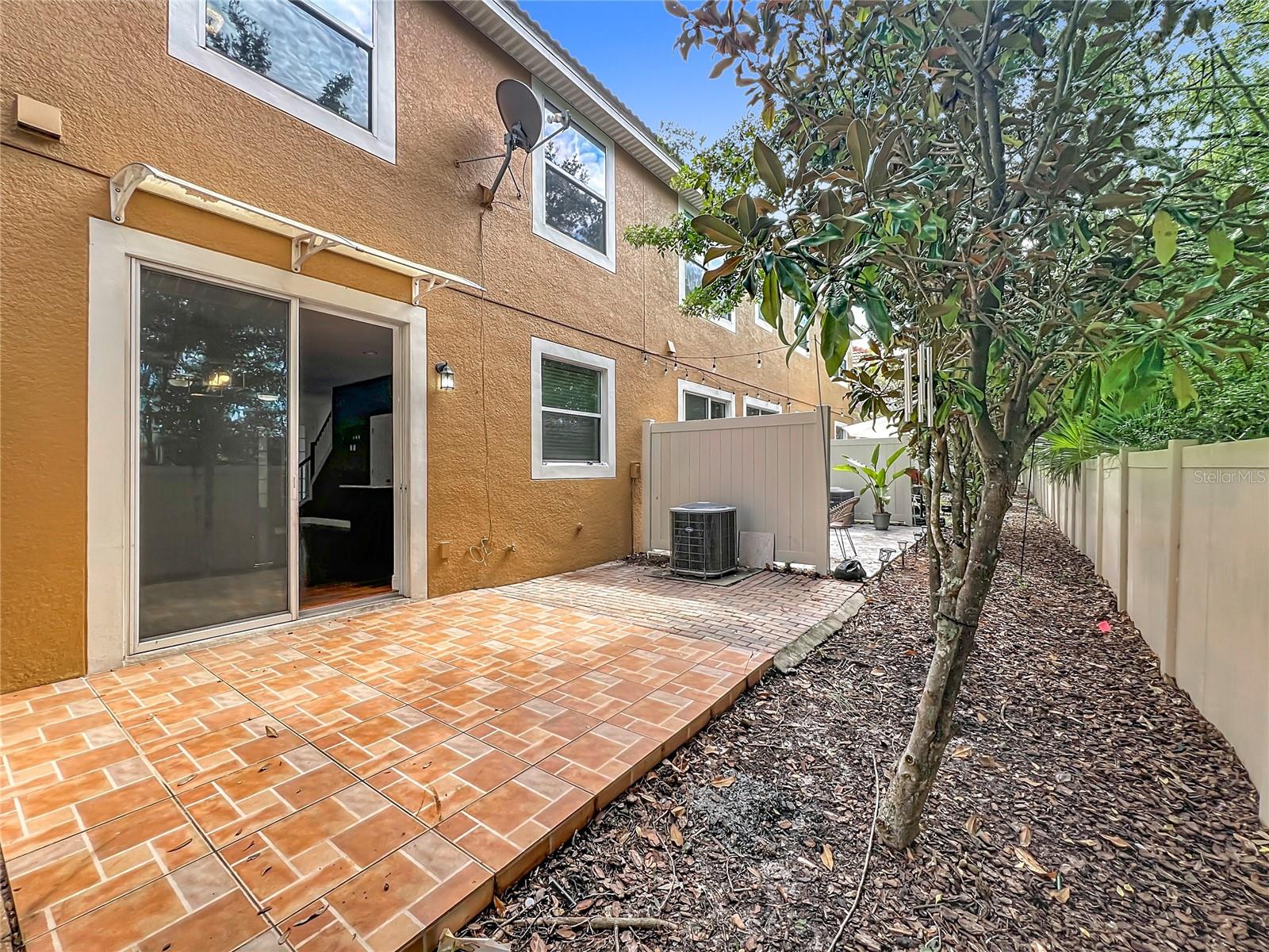 TUSCANY PLACE TWNHMS - Residential