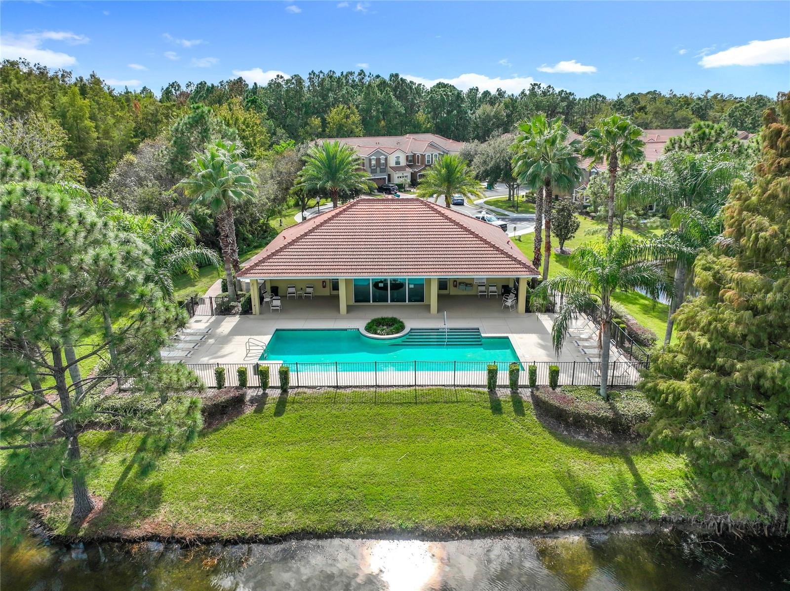 TUSCANY PLACE TWNHMS - Residential