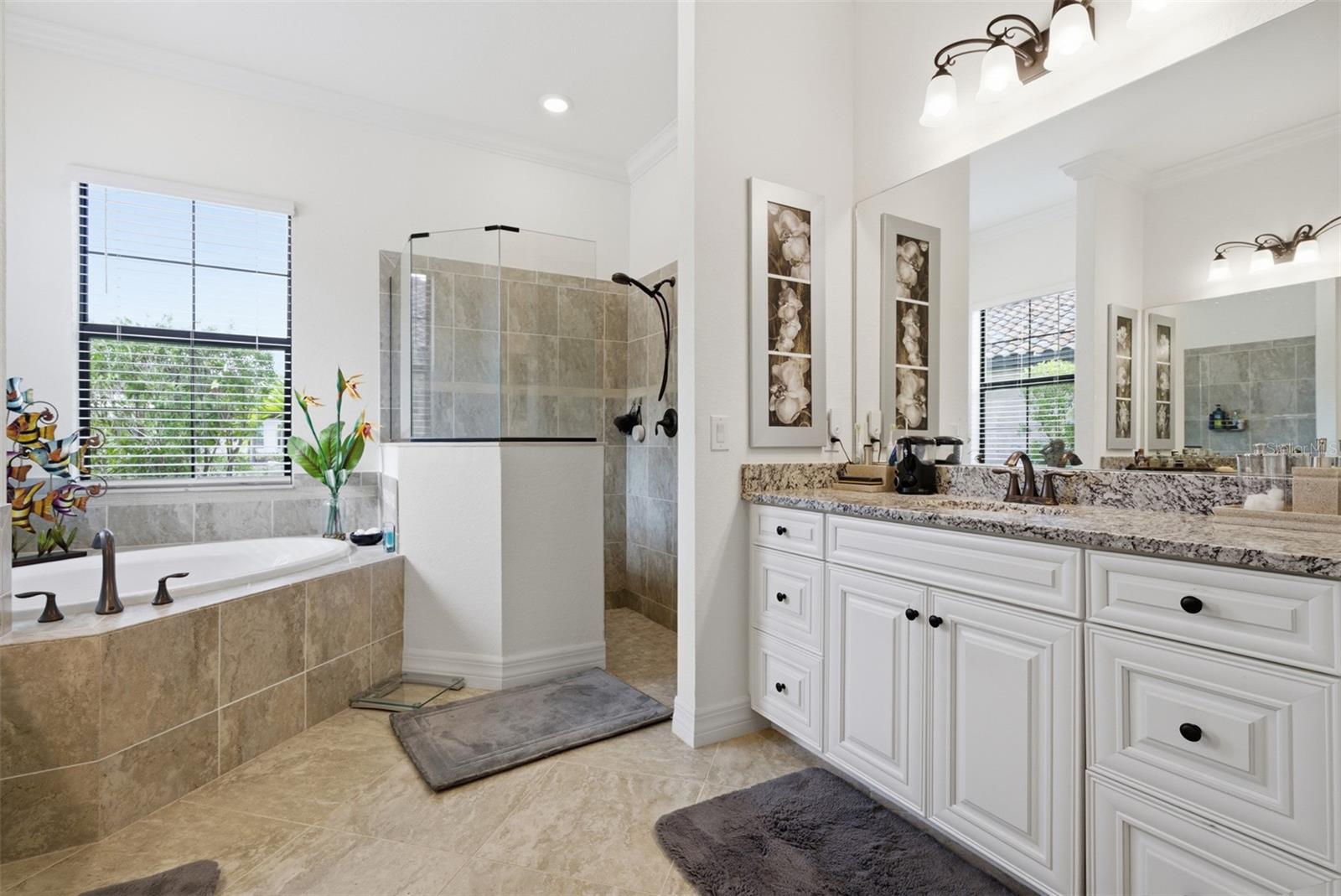 GRAN PARADISO PH 1 - Residential