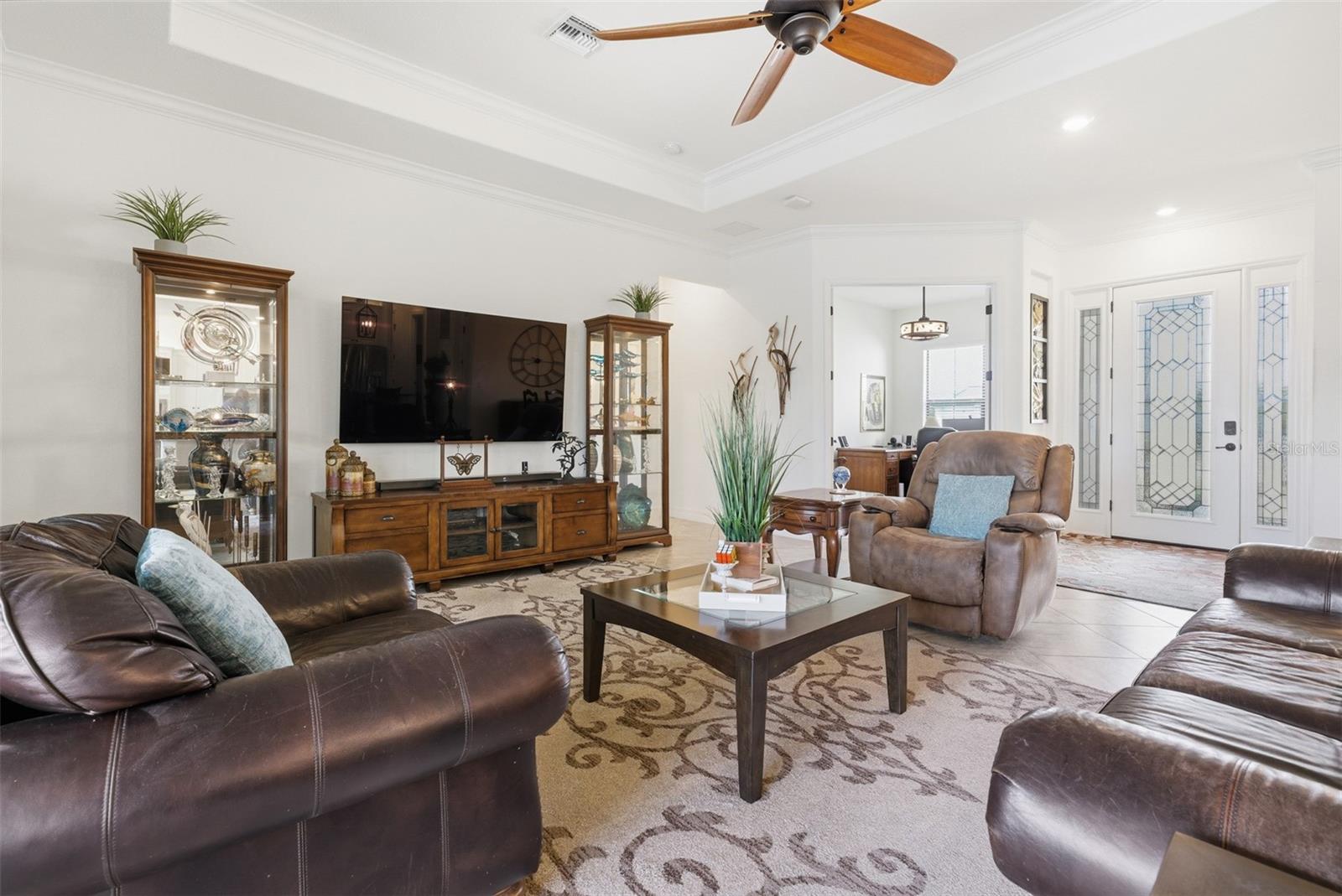 GRAN PARADISO PH 1 - Residential