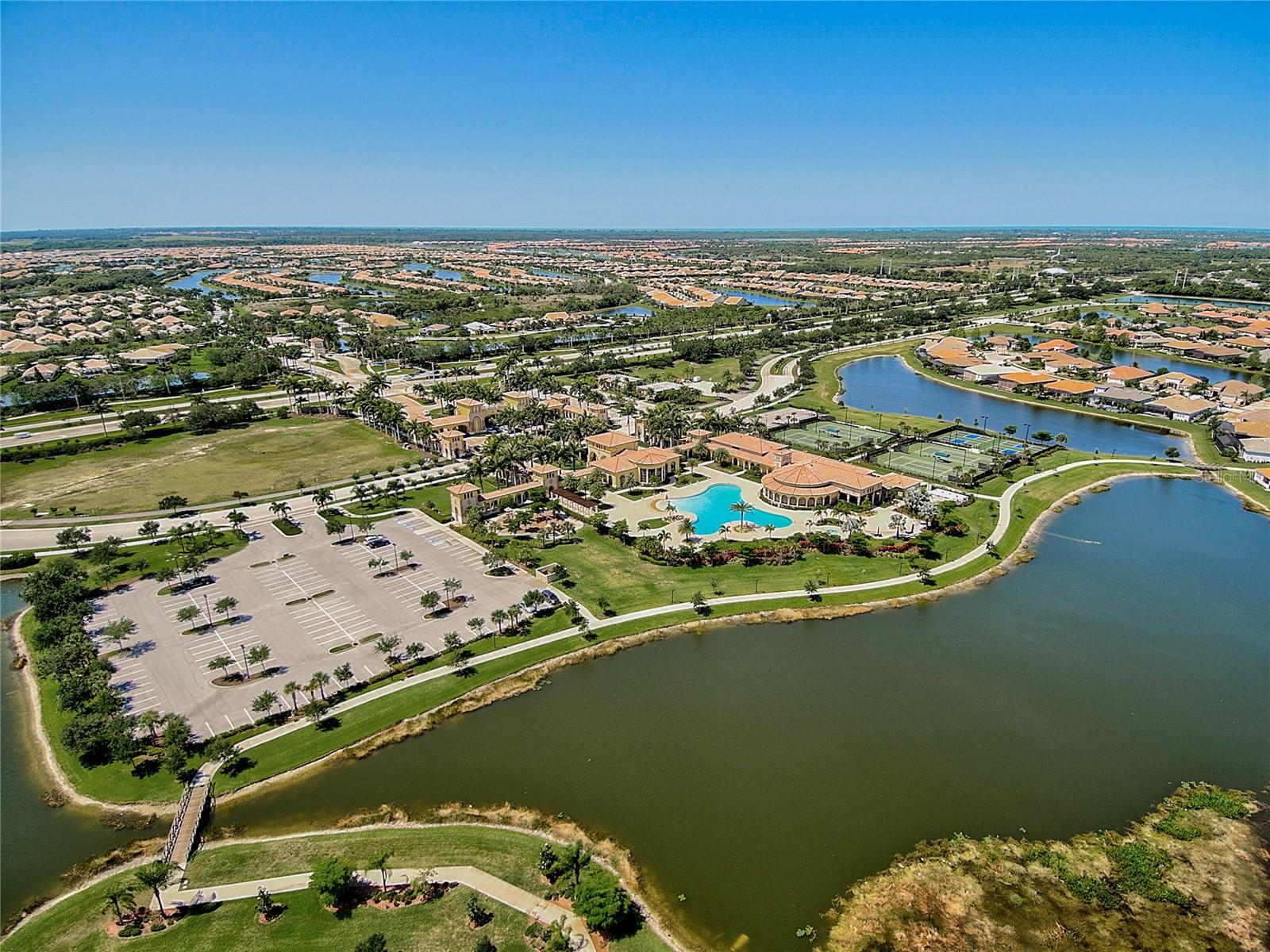 GRAN PARADISO PH 1 - Residential