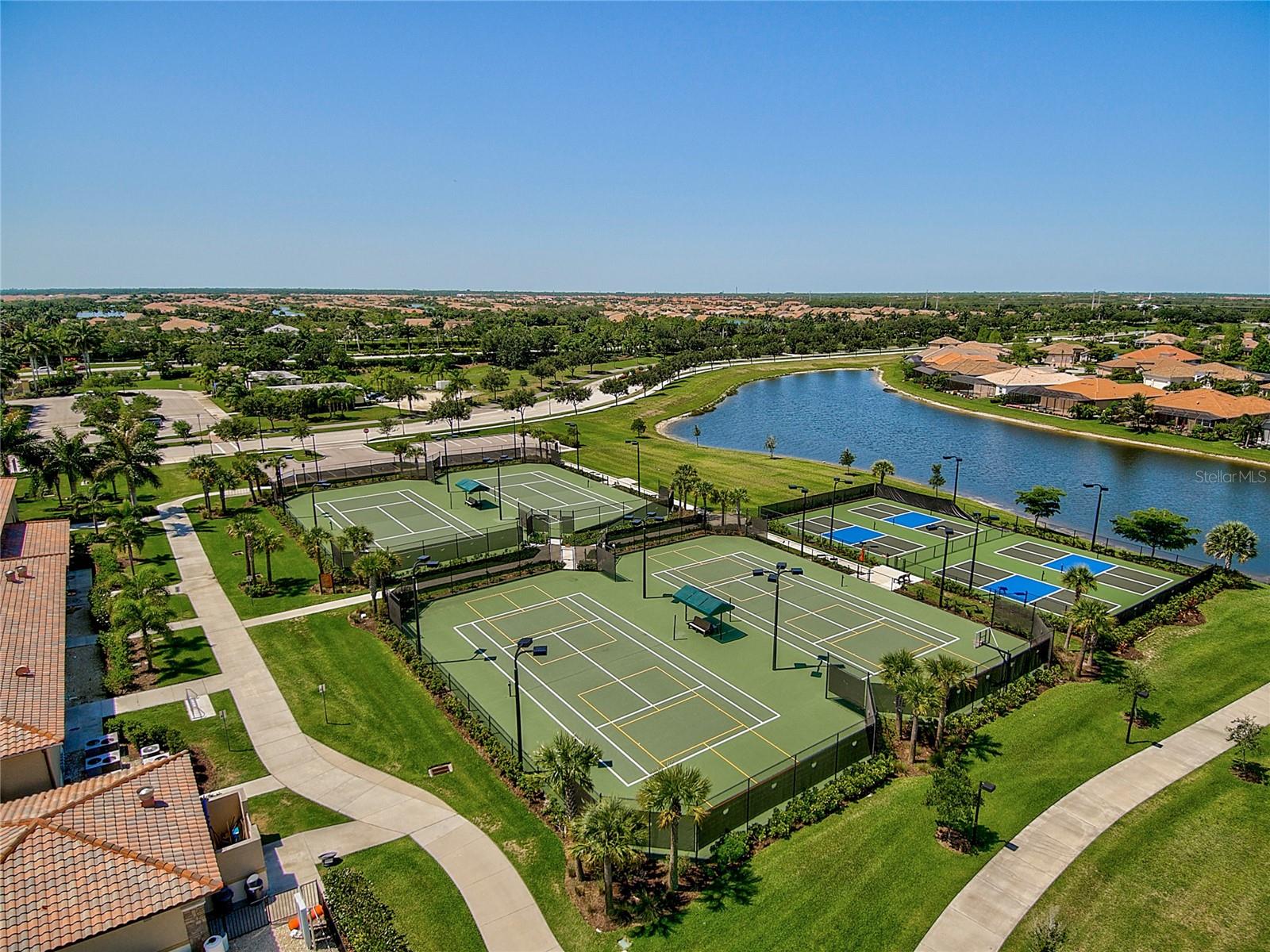 GRAN PARADISO PH 1 - Residential