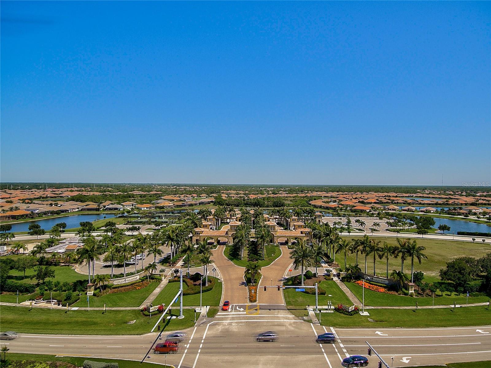 GRAN PARADISO PH 1 - Residential