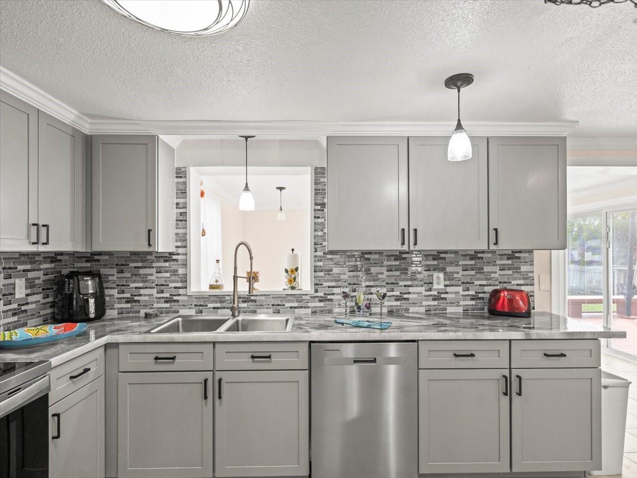 HERNANDO BEACH - Residential