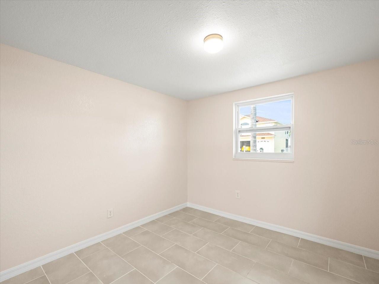 HERNANDO BEACH - Residential