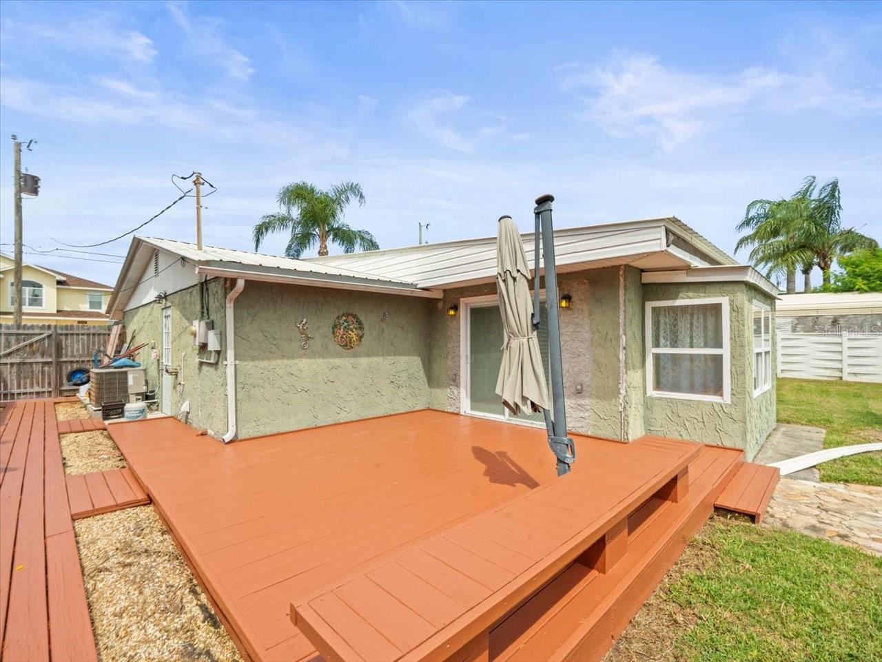 HERNANDO BEACH - Residential