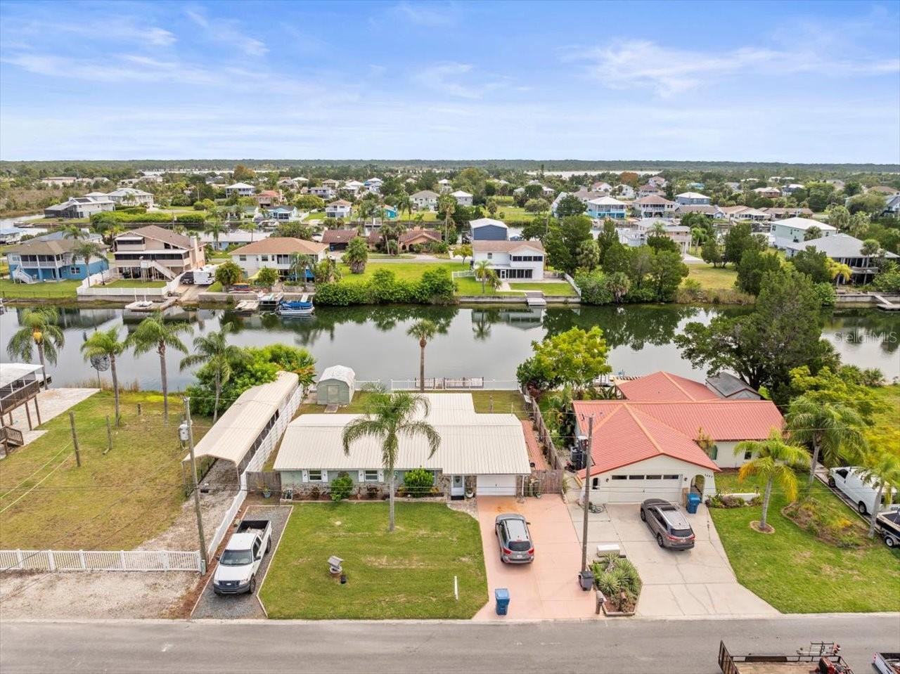 HERNANDO BEACH - Residential