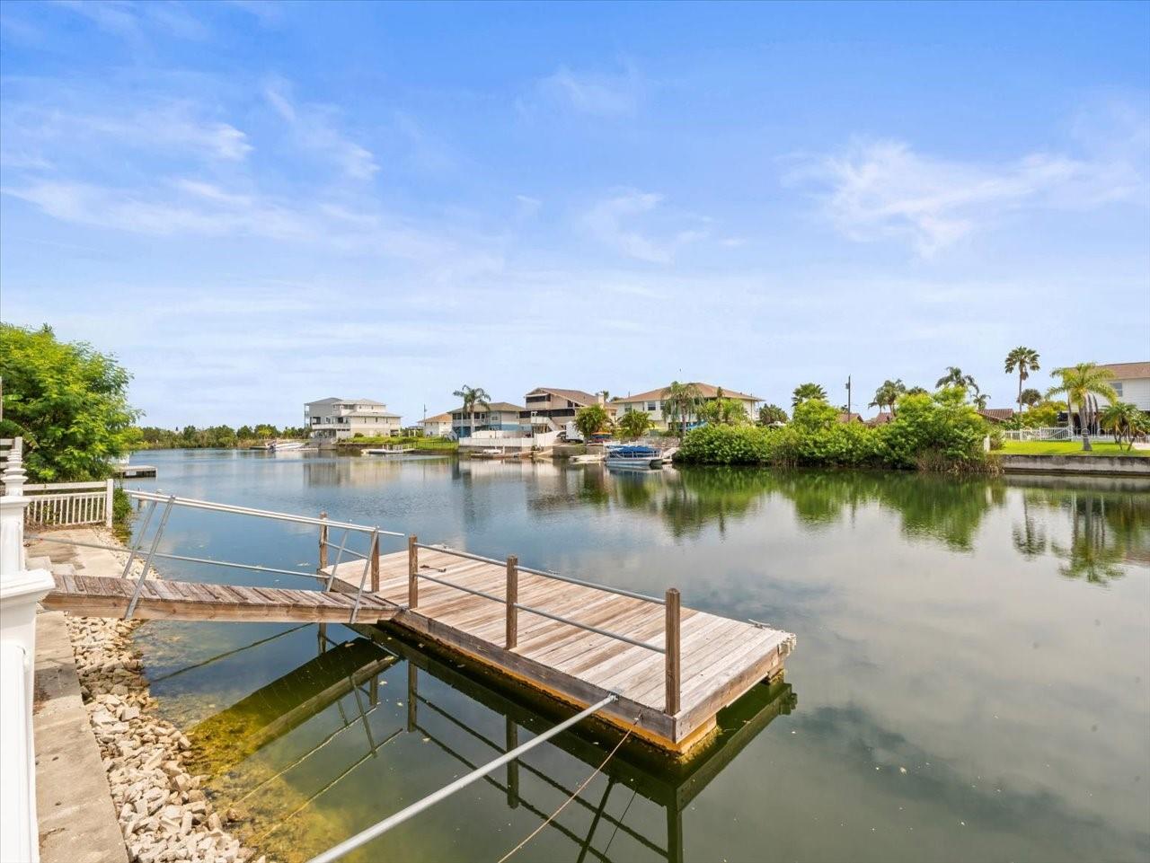 HERNANDO BEACH - Residential