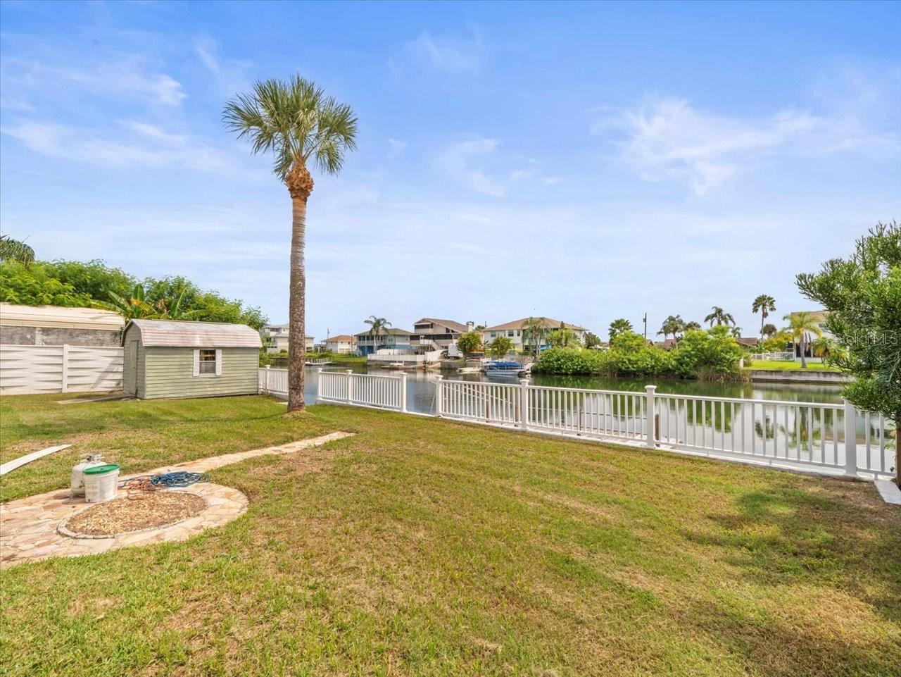 HERNANDO BEACH - Residential