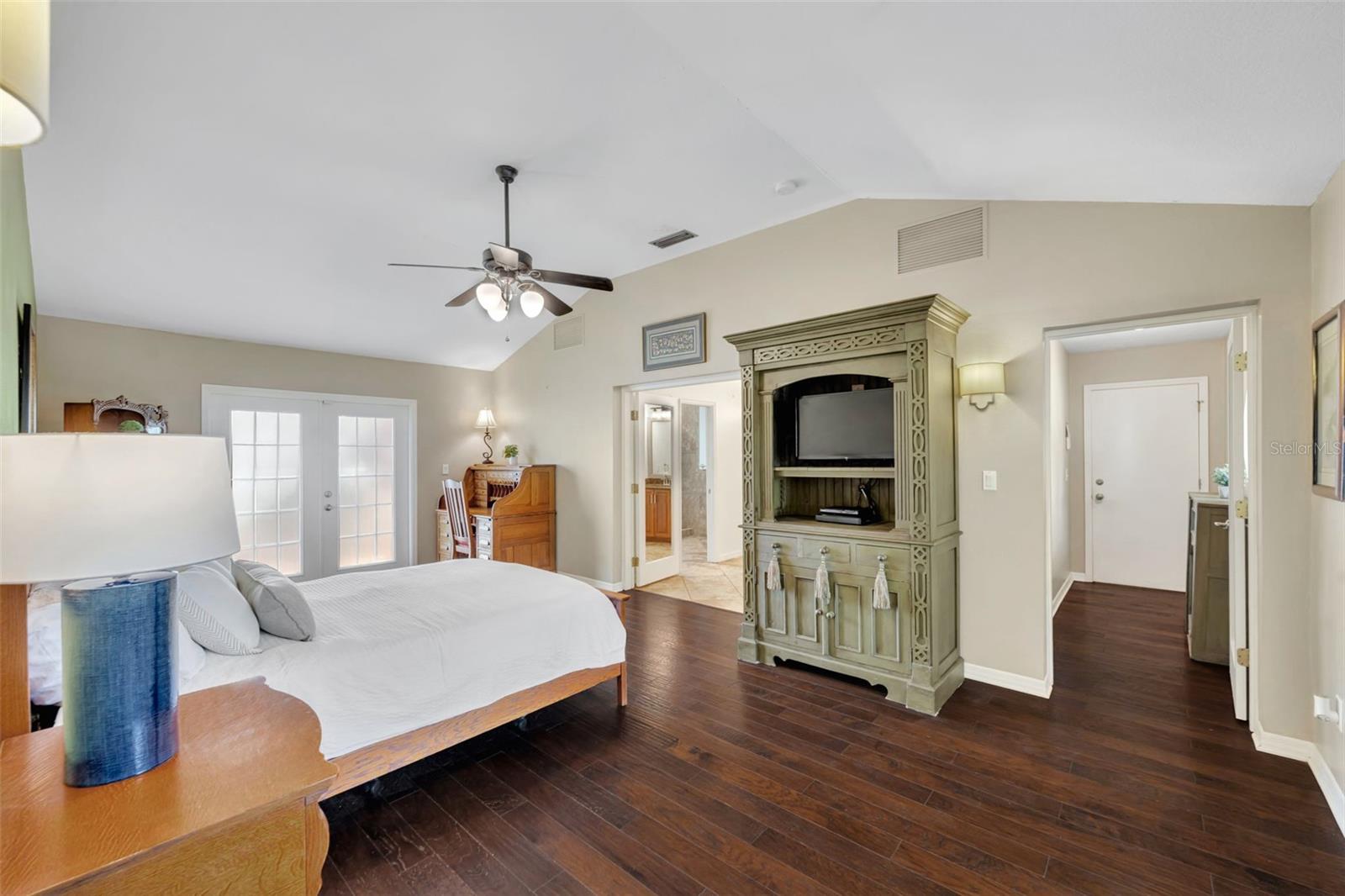 COMSTOCK PARK - Residential