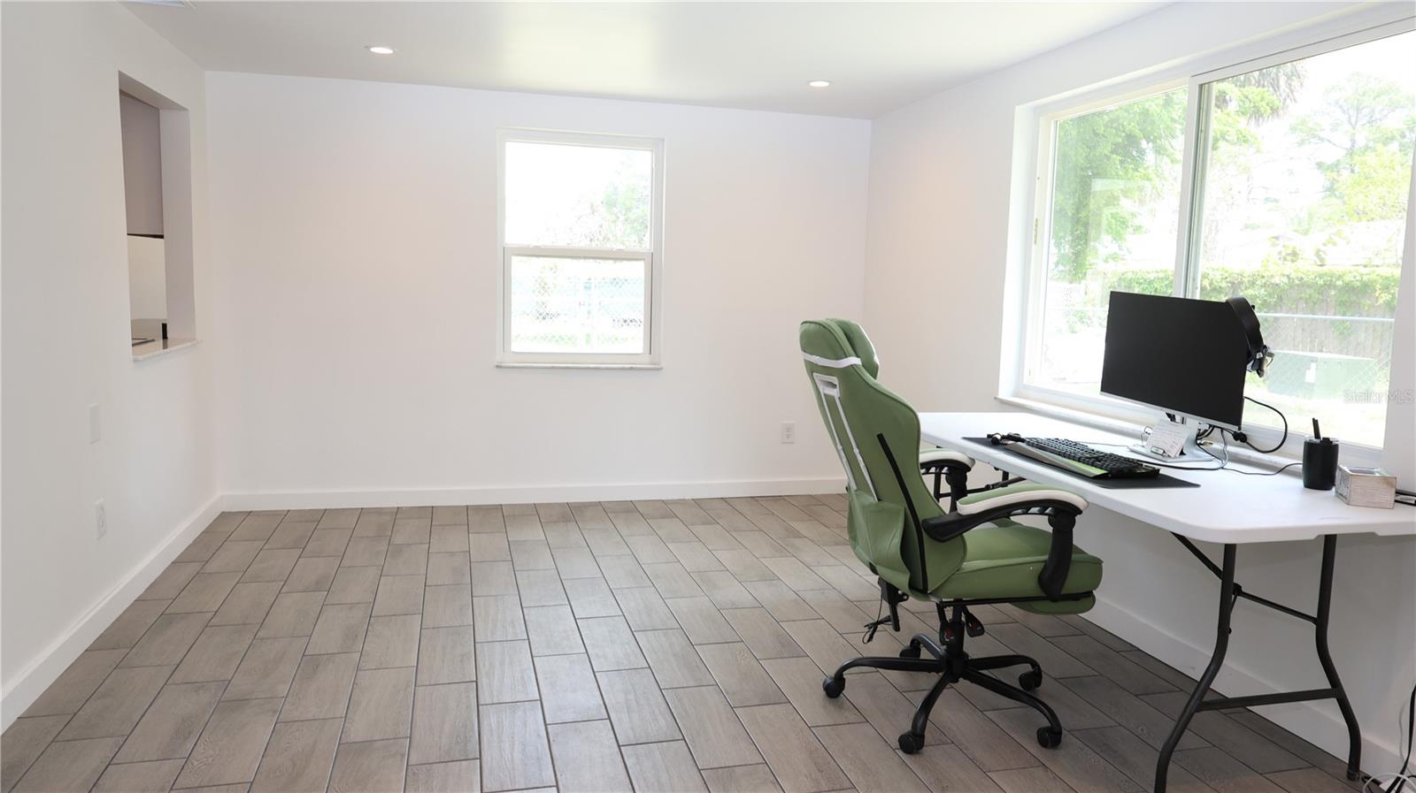 BAY PARK ESTATES - Residential