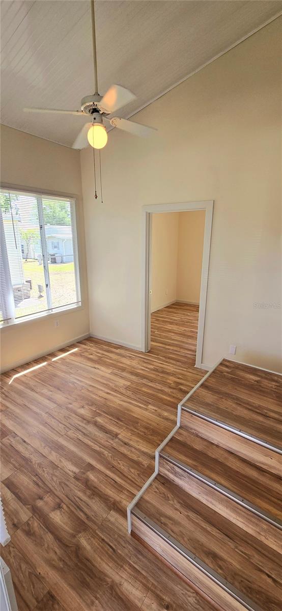 INTERNATIONAL BASS LAKE RESORT PH 01 - Residential Lease