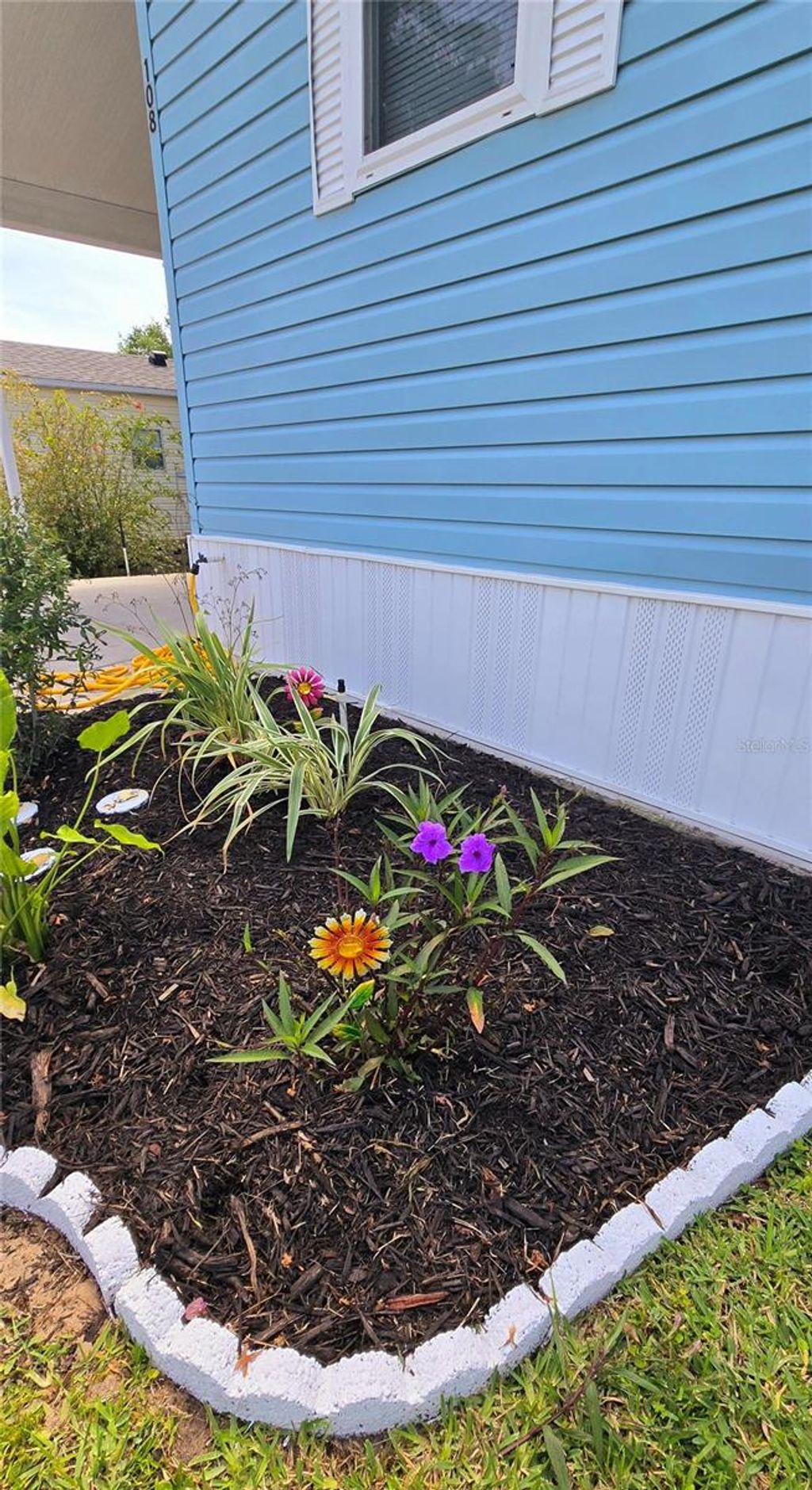 Photo of 50989 Highway 27 #108, Davenport, FL 33897 (MLS # S5140992)