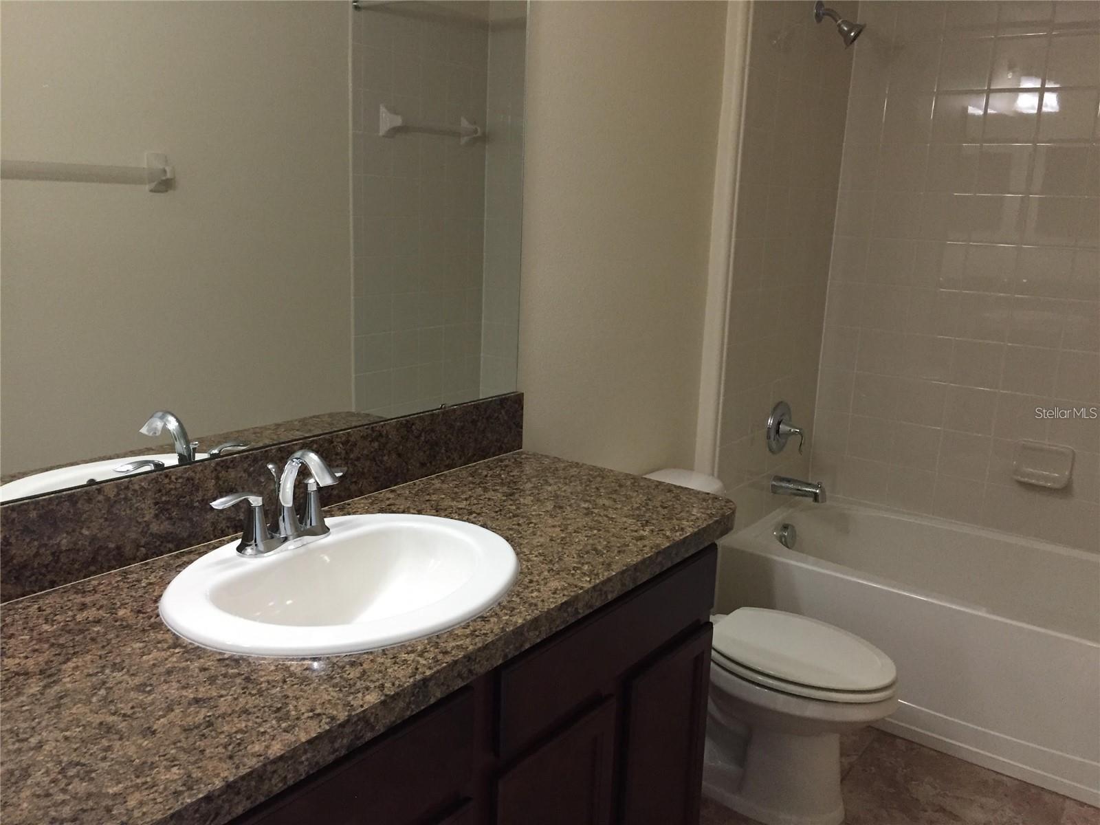 SIGNATURE LAKES PH 3B-6 - Residential