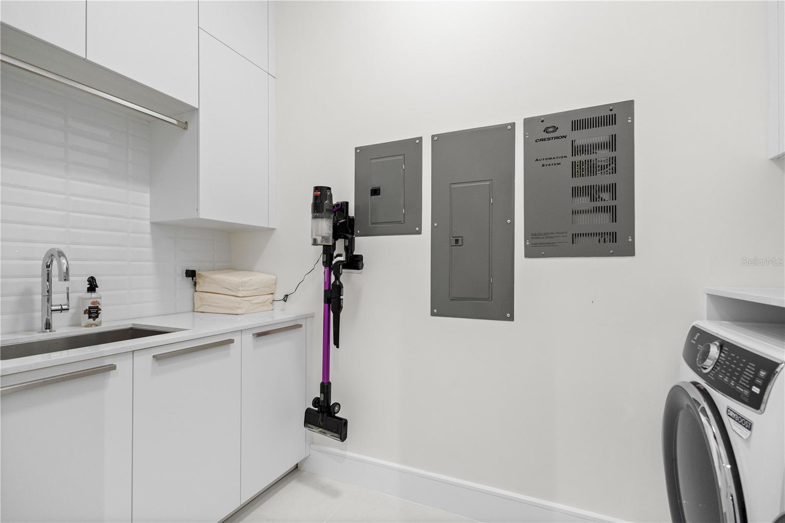 ST REGIS LONGBOAT KEY - Residential Lease