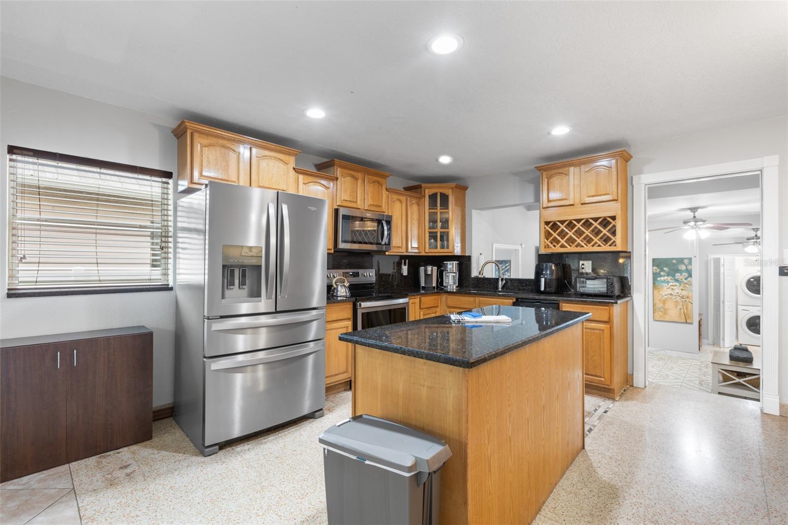 SUBURB ROYAL - Residential