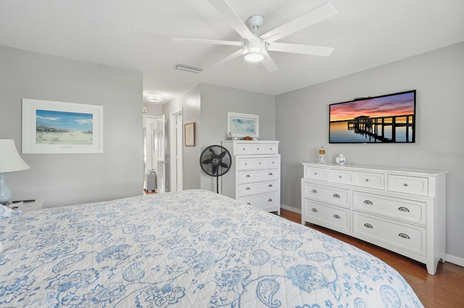 TOWN HOMES/OCEANS UN 02 - Residential