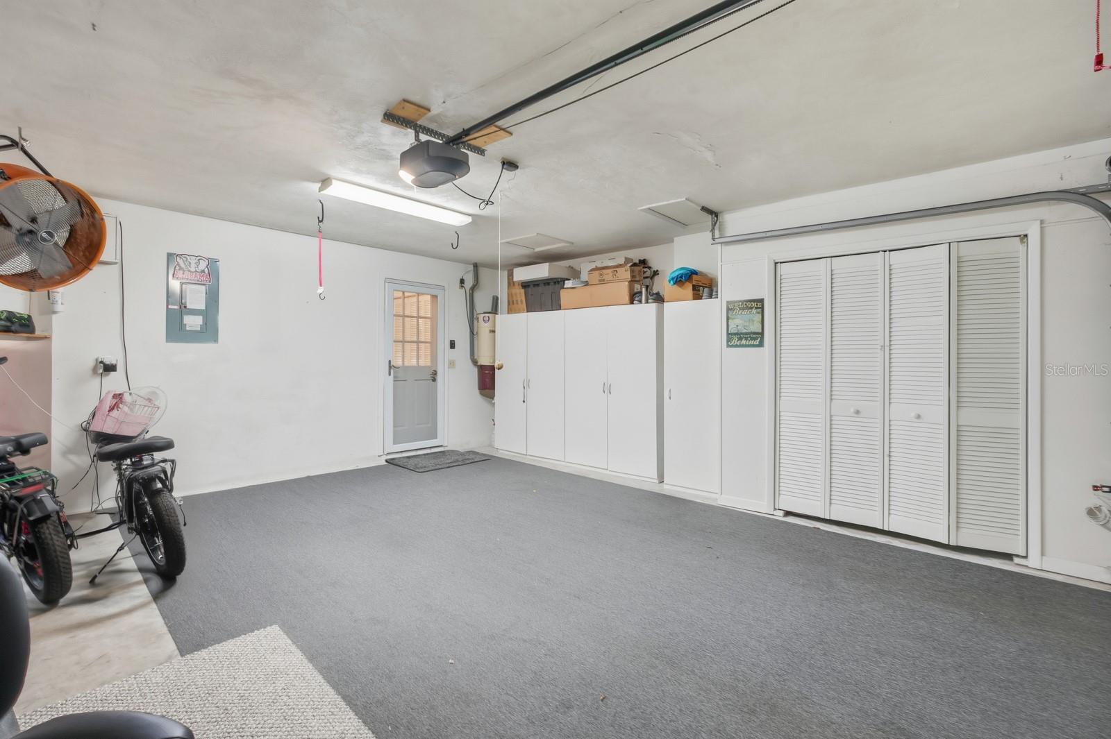 TOWN HOMES/OCEANS UN 02 - Residential