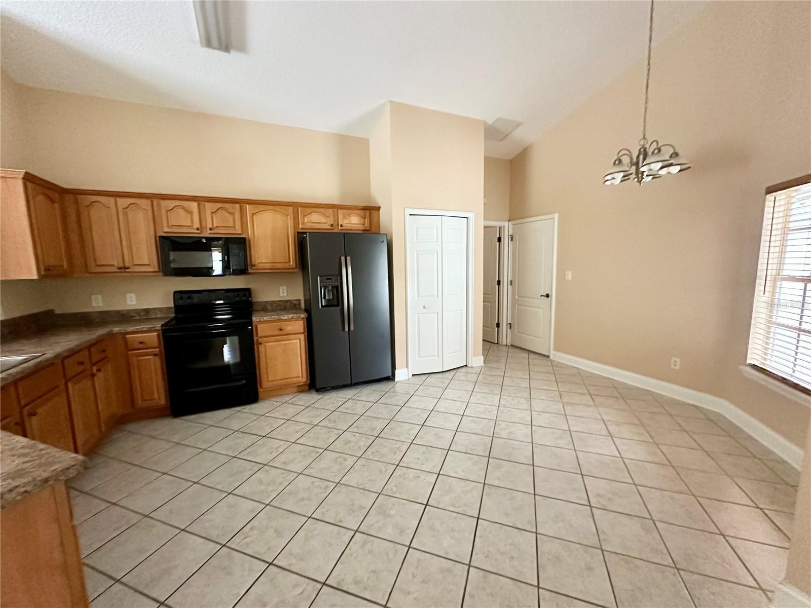 1676 VICK ROAD