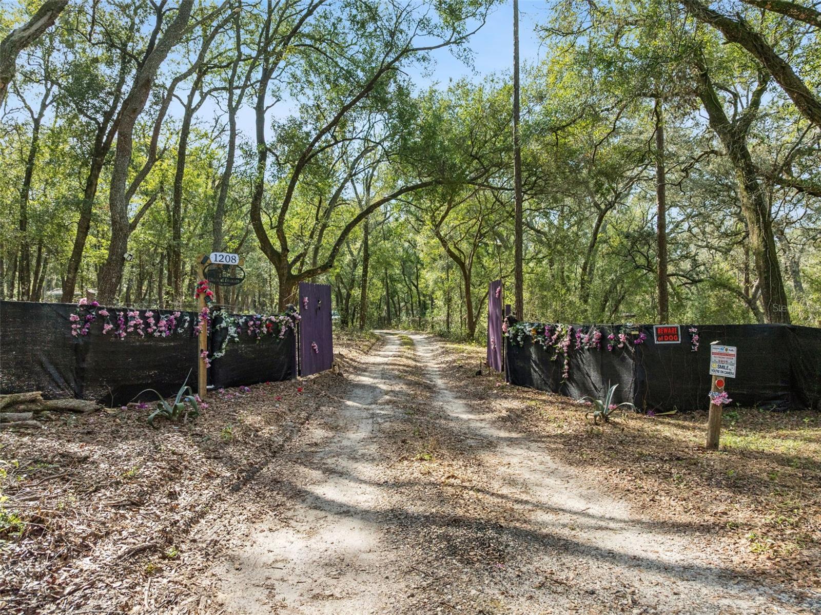 PINE TREE ESTATES - Residential