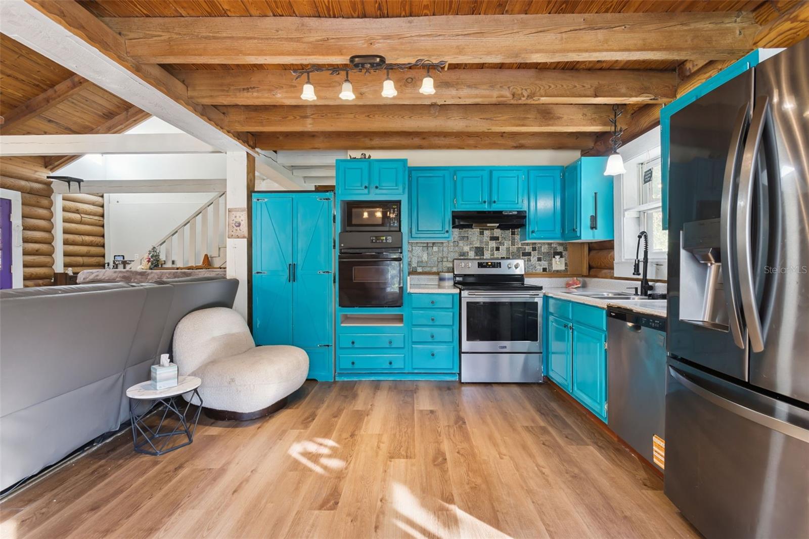 PINE TREE ESTATES - Residential