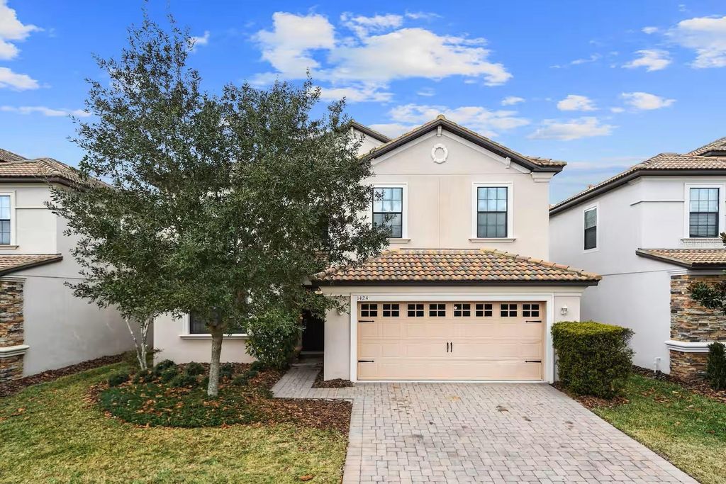 Photo of 1424 Thunderbird Road, Davenport, FL 33896 (MLS # S5141508)