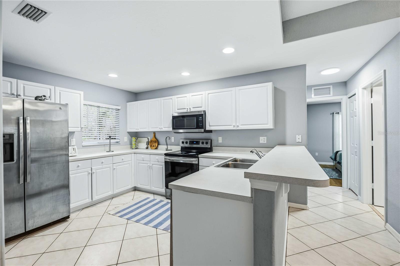 PORT CHARLOTTE 8 - Residential Lease