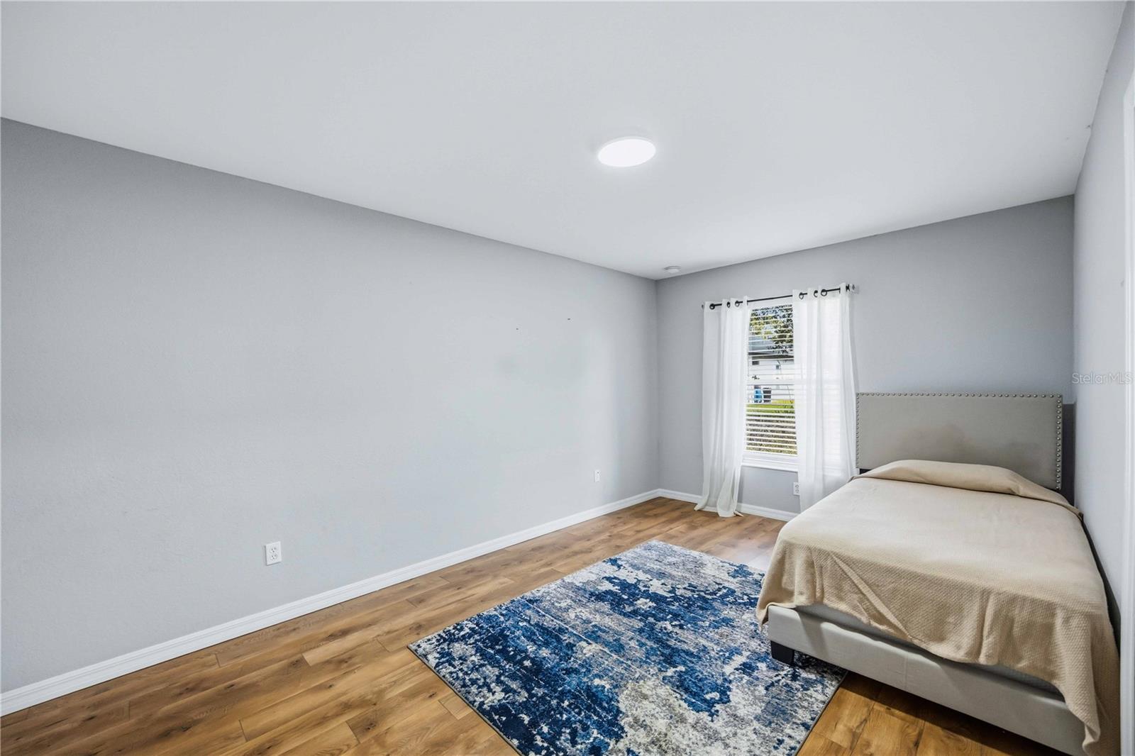 PORT CHARLOTTE 8 - Residential Lease