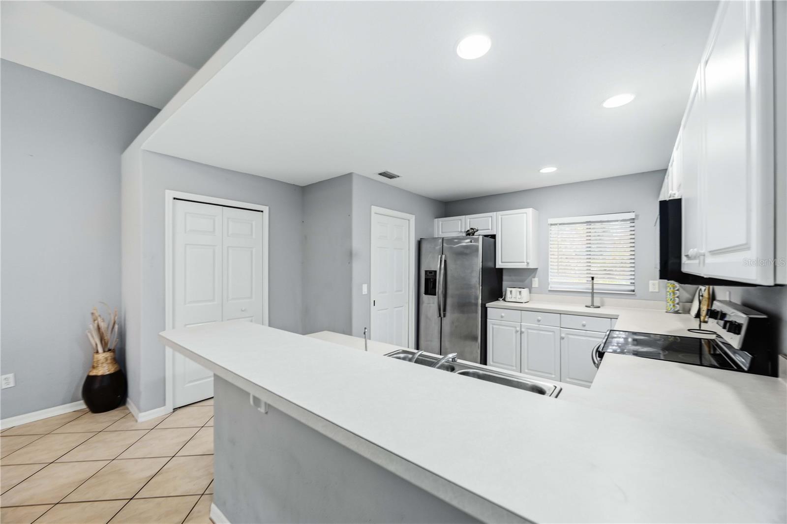 PORT CHARLOTTE 8 - Residential Lease