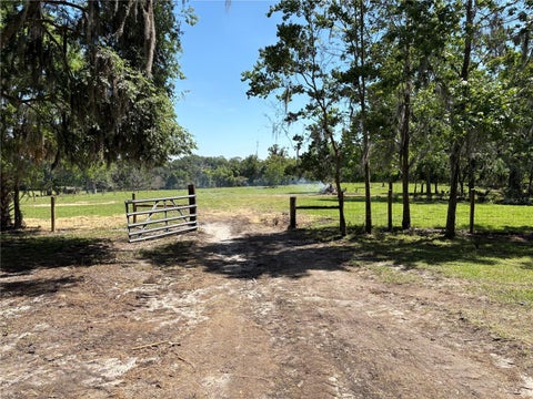 Tiny photo for 2110 NW 100th Street, Ocala, FL 34475 (MLS # O6453193)