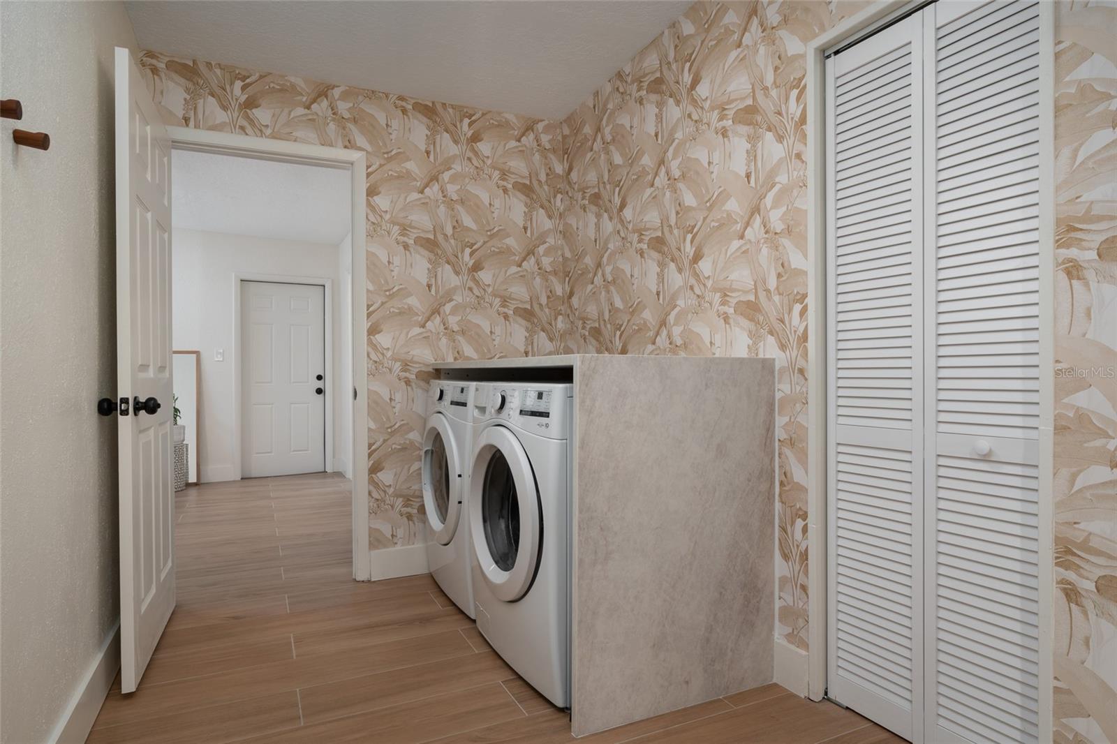 LAKEWOOD ESTATES SEC D - Residential