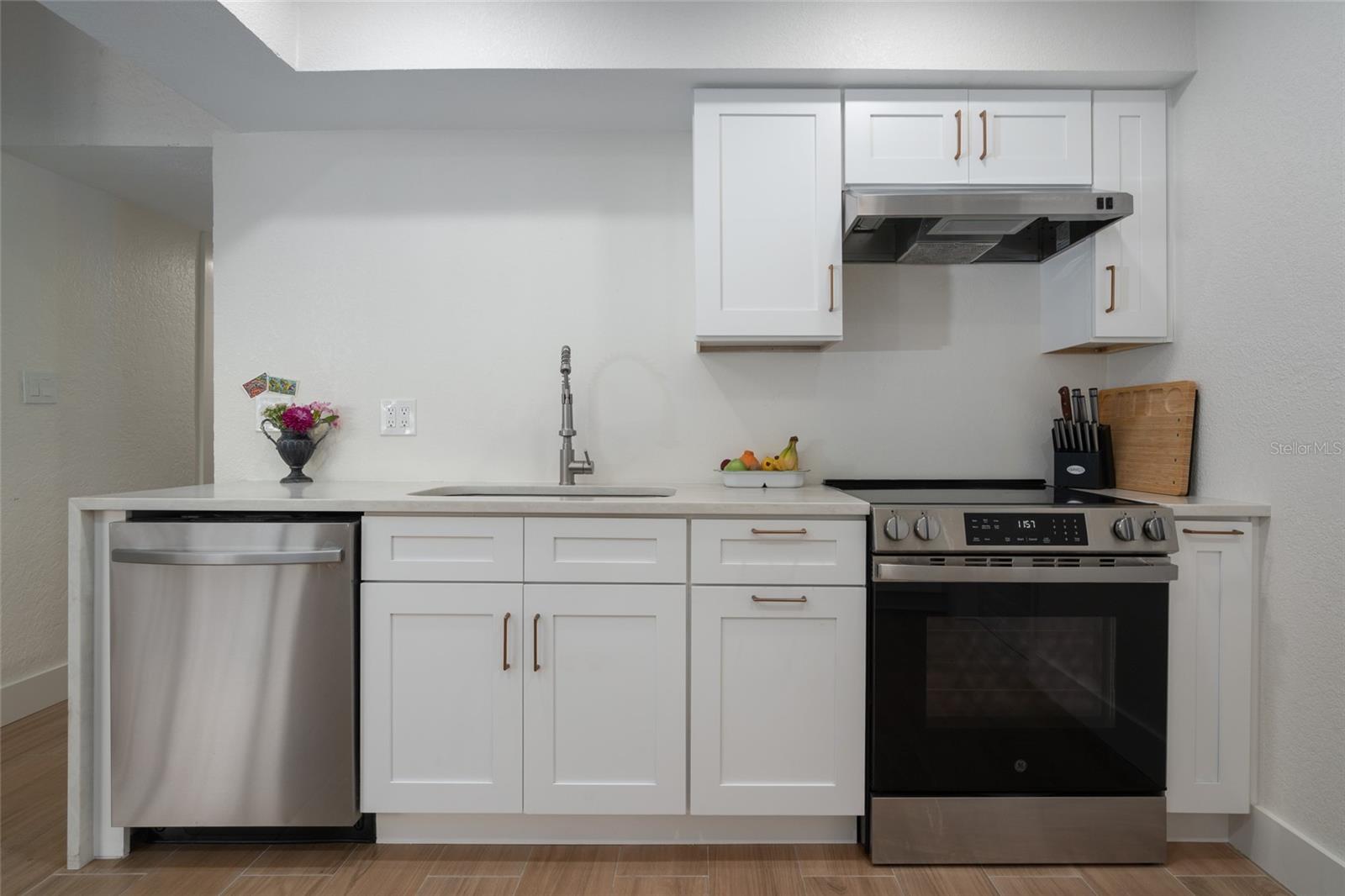 LAKEWOOD ESTATES SEC D - Residential