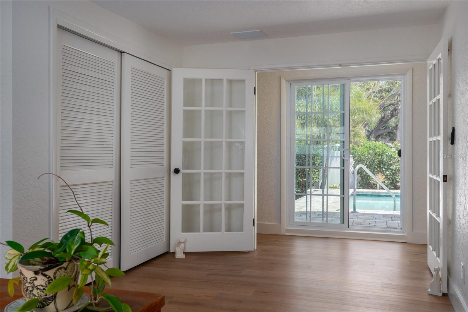 LAKEWOOD ESTATES SEC D - Residential