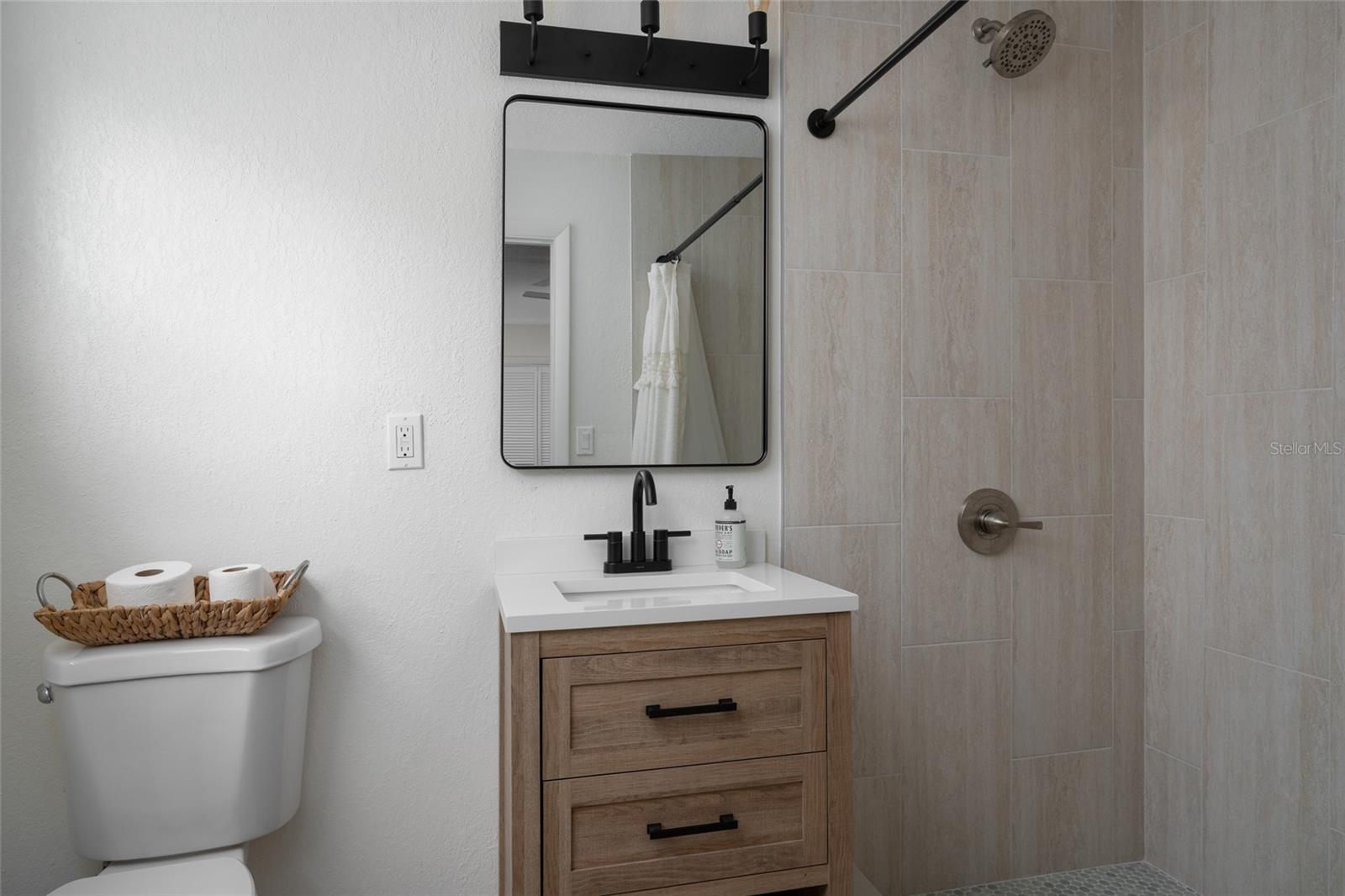 LAKEWOOD ESTATES SEC D - Residential